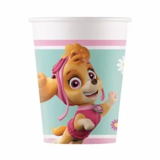 Paw Patrol papirnate čaše 200 mL s likovima Skye i Everest u pakiranju od 8 komada. Savršene za rođendane – donose veselje i razigranu atmosferu na svaki stol.