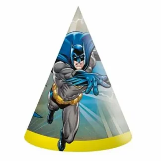 Batman rođendanska kapica s motivom superheroja u akciji i prepoznatljivim Batman bojama. Idealan dodatak Batman tematskim zabavama i dječjim rođendanima.